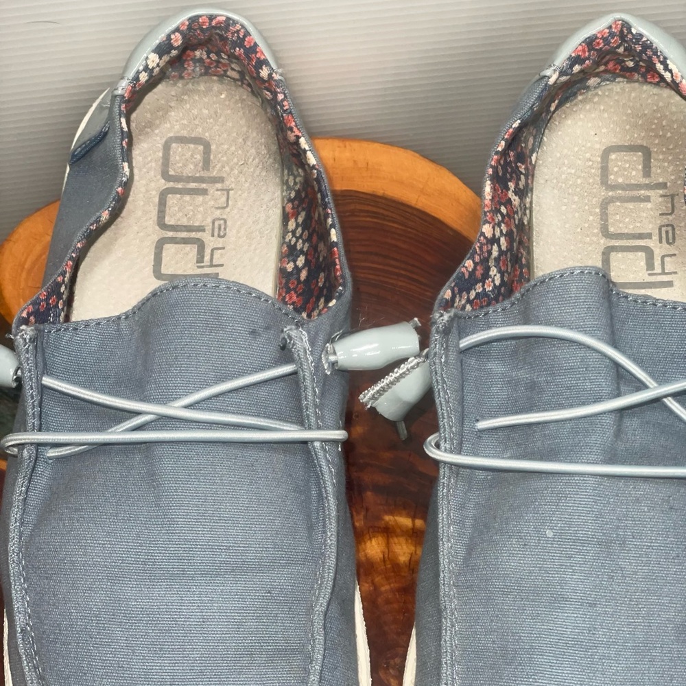 Hey Dude Wendy Chambray Women’s 9.5